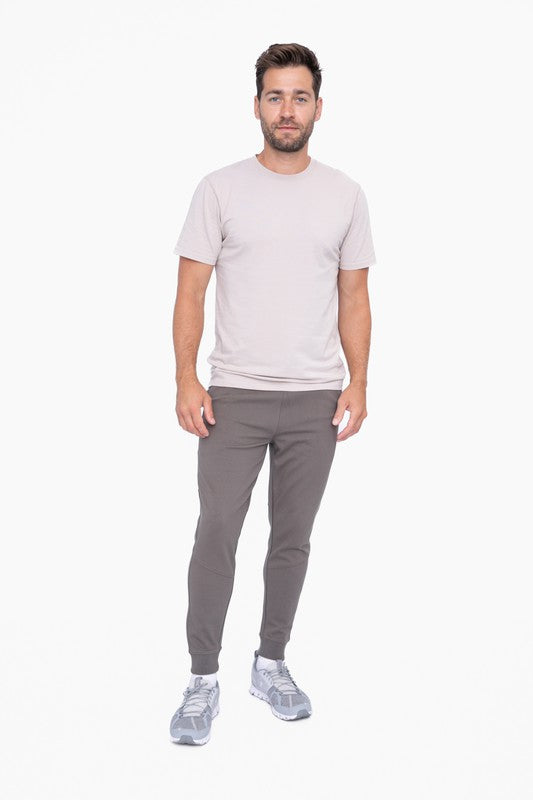 Men's Sleek Knit Performance Joggers