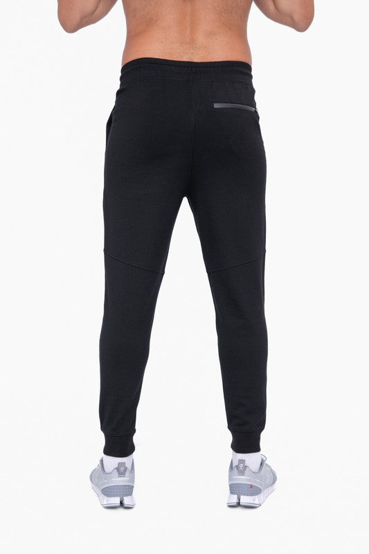 Men's Sleek Knit Performance Joggers