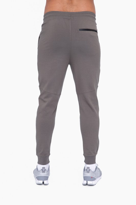 Men's Sleek Knit Performance Joggers