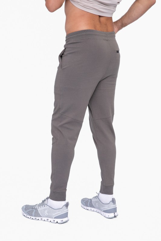 Men's Sleek Knit Performance Joggers