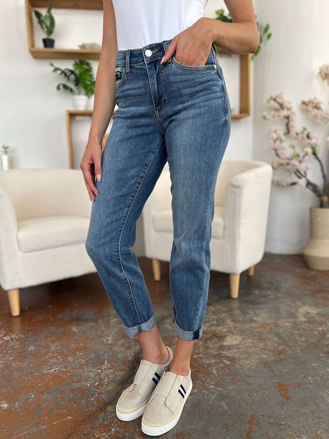 Judy Blue Cuffed Hem Low Waist Slim Jeans