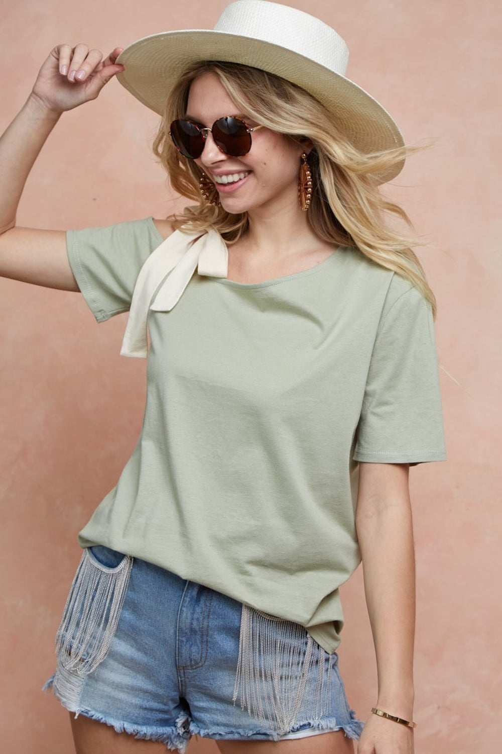 BiBi Tied Ribbon One Shoulder T-Shirt