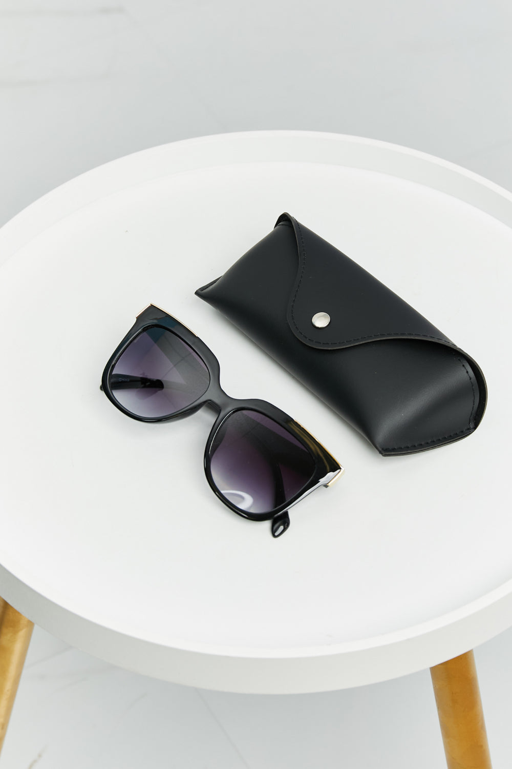 Polycarbonate Frame Square Sunglasses