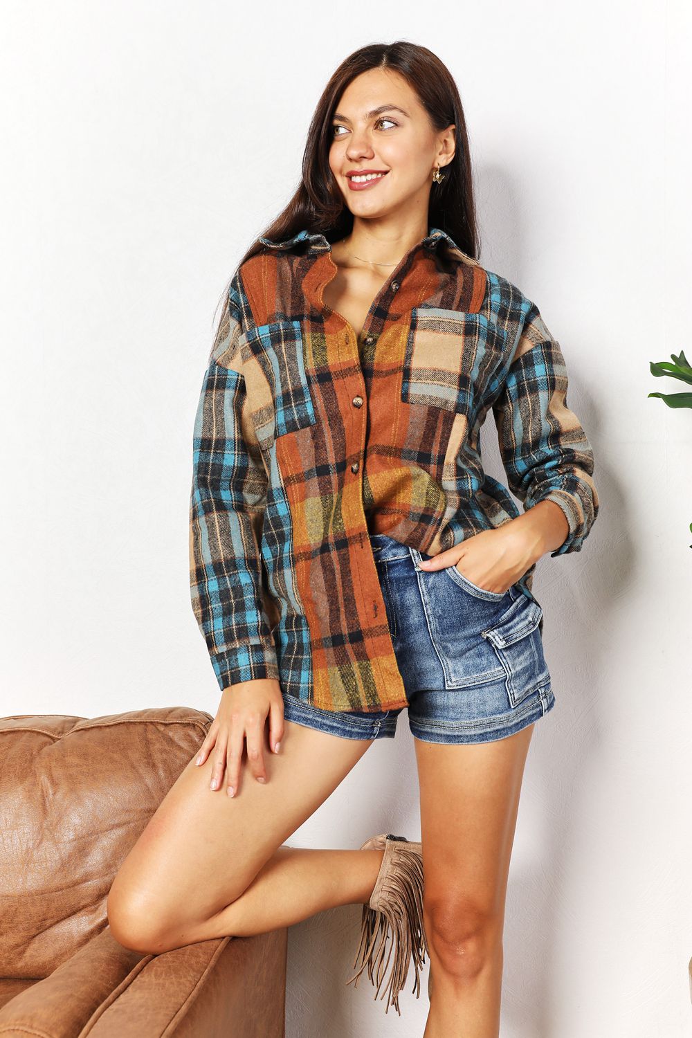 Plaid Curved Hem Shirt Jacket