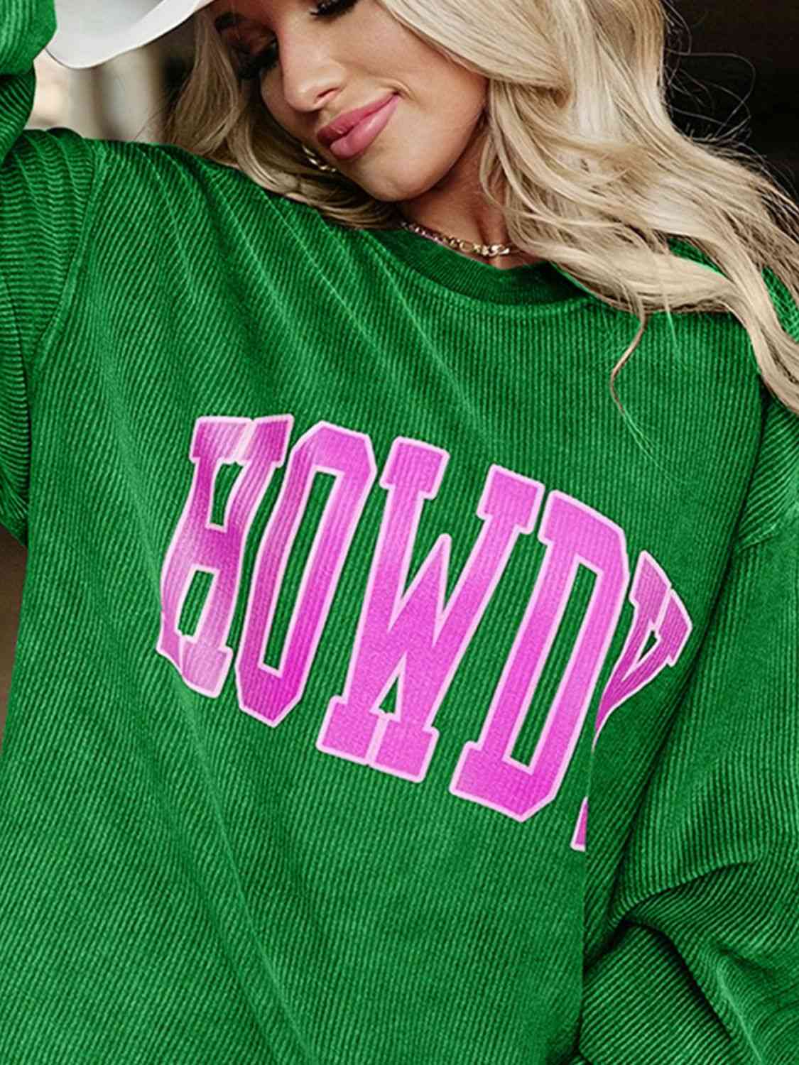 HOWDY Graphic Round Neck Sweatshirt