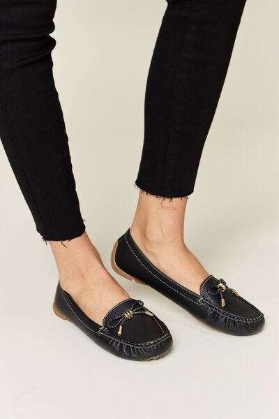 Slip On Bow Flats Loafers