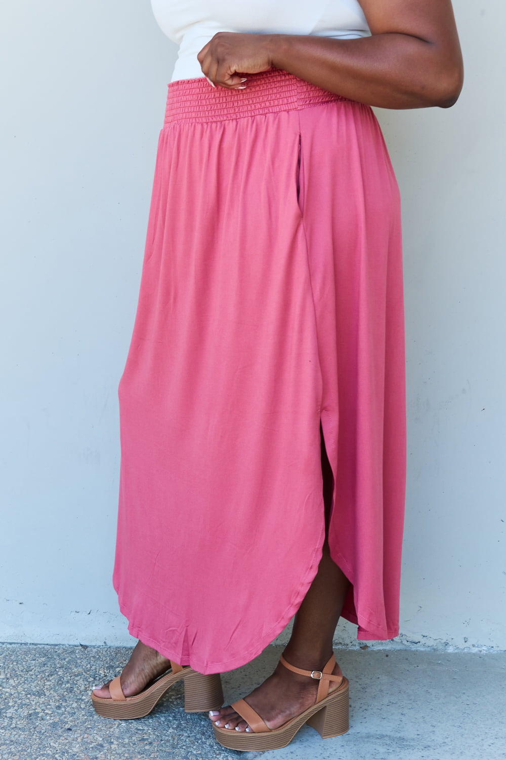 Comfort Princess High Waist Scoop Hem Maxi Skirt in Hot Pink